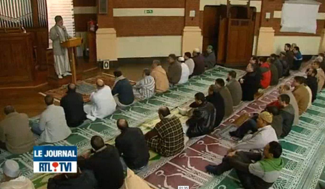 Na Bélgica, paróquia vira mesquita