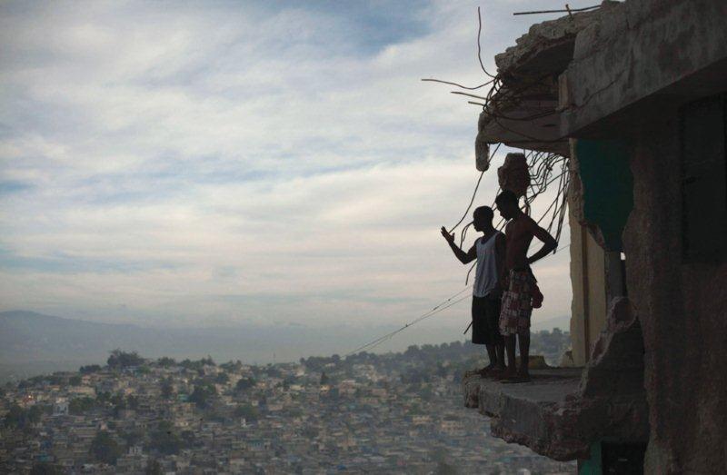 Haiti: “modelo” de desagregação de um país