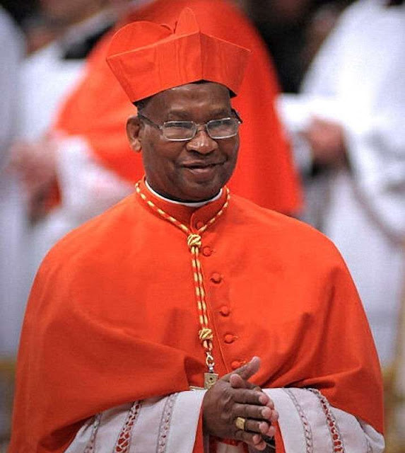 Cardeal Sarah: padres que não denunciam políticas como aborto e “casamento” homossexual são recusados por Deus