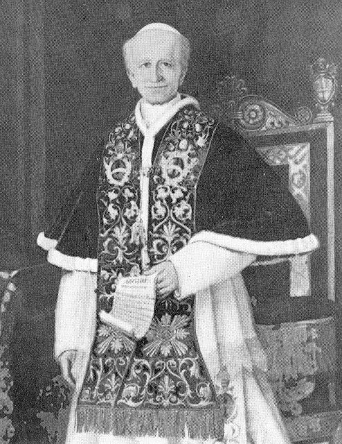 Leão XIII: O dever dos cristãos na sociedade é de lutar pela aplicação dos princípios católicos