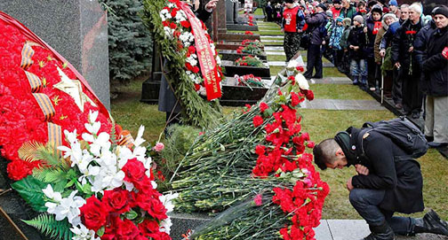 “Ressurreição” de Stalin na Rússia: Putin esfrega as mãos