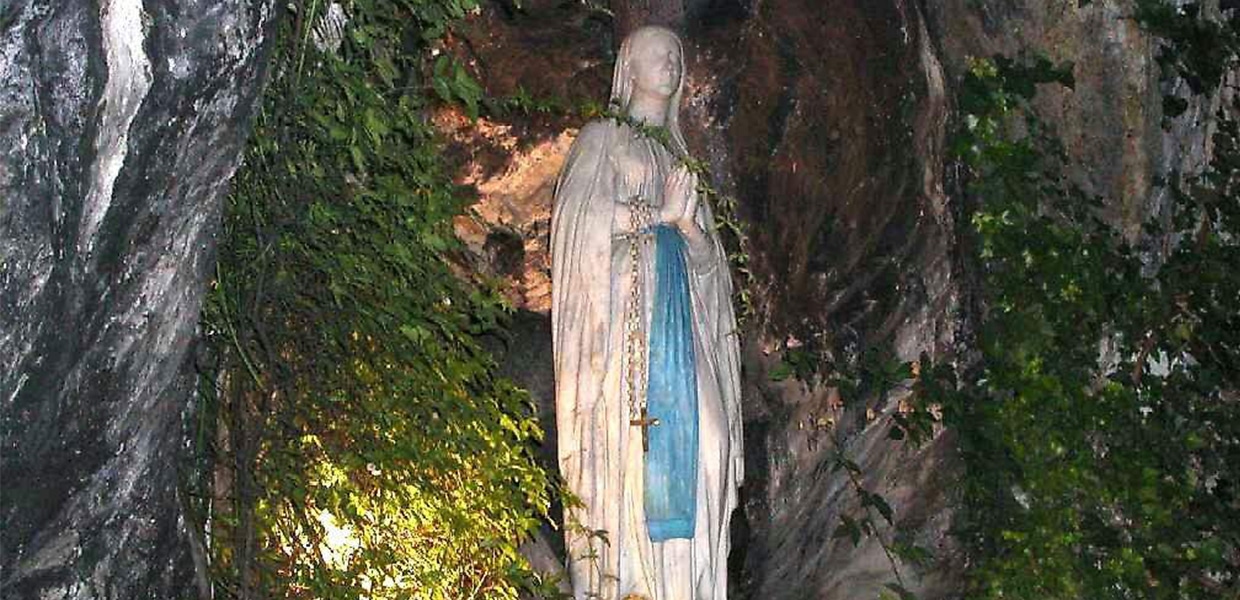Paradoxo em Lourdes: muitos milagres reconhecidos pela ciência e poucas proclamações canônicas