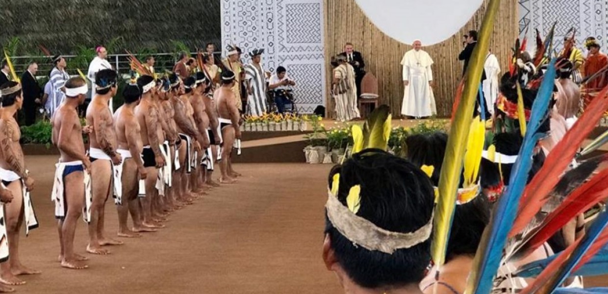 Sínodo da Amazônia Mídia de esquerda quer jogar governo contra Igreja