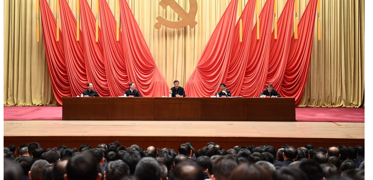 China: novo regulamento exige obediência e lealdade ao Partido Comunista