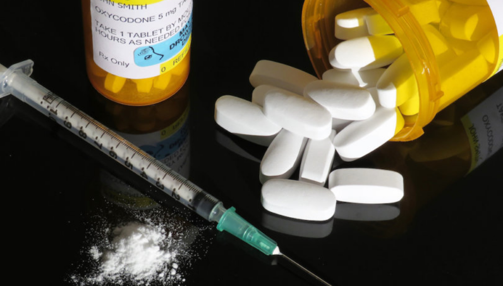 Mais um custo dos lockdowns: aumenta % mortes por overdoses